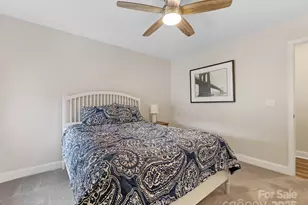 6033 Mariemont Cir, Charlotte, NC 28226 - Photo 33