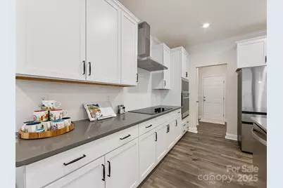 6033 Mariemont Circle, Charlotte, NC 28226 - Photo 21