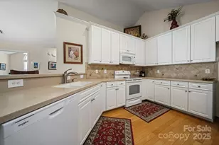 248 Lone Oak Cir, Rock Hill, SC 29732 - Photo 15