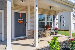 829 Georgia Oak Ln, Landis, NC 28088 - Photo 3