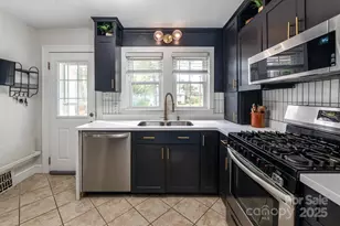 11 Colonial Pl, Asheville, NC 28804 - Photo 9