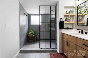 11 Colonial Pl, Asheville, NC 28804 - Photo 27