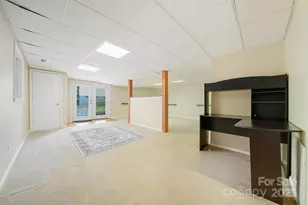 4168 Forest Point Dr, Hickory, NC 28602 - Photo 23