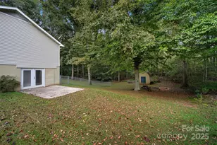 4168 Forest Point Dr, Hickory, NC 28602 - Photo 37