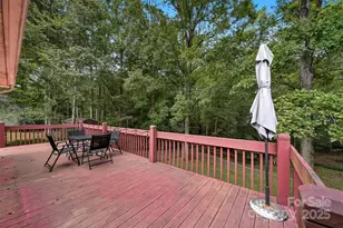 4168 Forest Point Dr, Hickory, NC 28602 - Photo 35