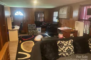 677 Mt Olivet Rd, Zirconia, NC 28790 - Photo 3