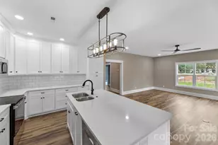 430 Fulton Dr, Kings Mountain, NC 28086 - Photo 7