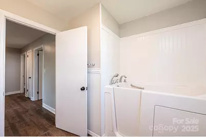 808 Church Street NW, Valdese, NC 28690 - Photo 29