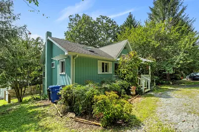 300 Wilson Drive, Brevard, NC 28712 - Photo 33