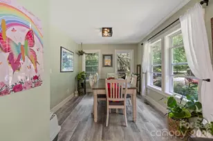 300 Wilson Dr, Brevard, NC 28712 - Photo 7