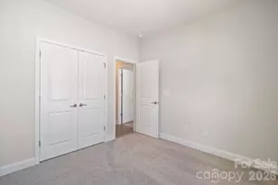 4028 Hidden Oaks Dr, Charlotte, NC 28205 - Photo 21