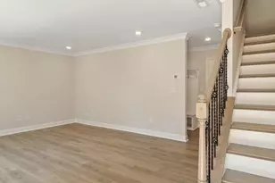 4028 Hidden Oaks Dr, Charlotte, NC 28205 - Photo 5