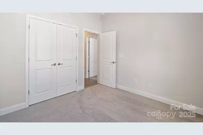 4028 Hidden Oaks Drive, Charlotte, NC 28205 - Photo 21