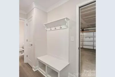 4028 Hidden Oaks Drive, Charlotte, NC 28205 - Photo 7