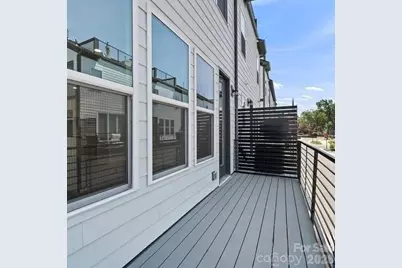 4028 Hidden Oaks Drive, Charlotte, NC 28205 - Photo 17