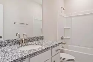 4028 Hidden Oaks Dr, Charlotte, NC 28205 - Photo 19