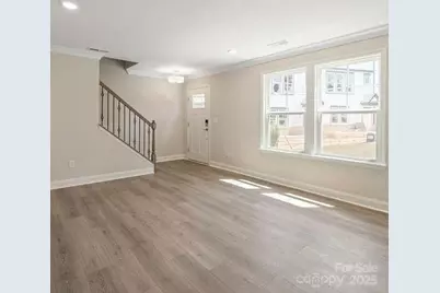 4028 Hidden Oaks Drive, Charlotte, NC 28205 - Photo 5