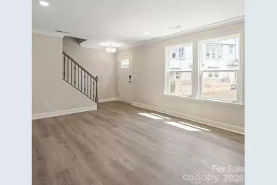 4028 Hidden Oaks Drive, Charlotte, NC 28205 - Photo 3