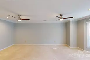 414 Clarkson Green St, Charlotte, NC 28202 - Photo 15