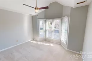 414 Clarkson Green St, Charlotte, NC 28202 - Photo 33