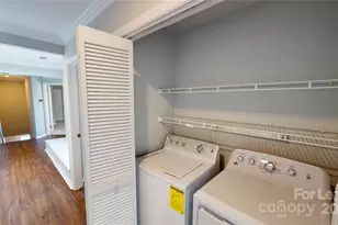 414 Clarkson Green St, Charlotte, NC 28202 - Photo 31