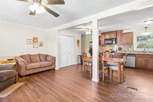 364 Greenlea Cir, Taylorsville, NC 28681 - Photo 11