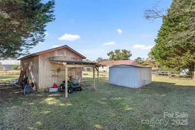 364 Greenlea Circle, Taylorsville, NC 28681 - Photo 37