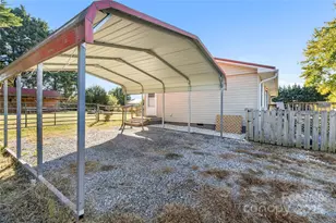 364 Greenlea Cir, Taylorsville, NC 28681 - Photo 5