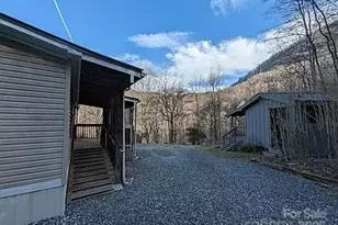 296 Bee Branch Rd, Bryson City, NC 28713 - Photo 3