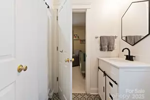 310 Magnolia St, Davidson, NC 28036 - Photo 25