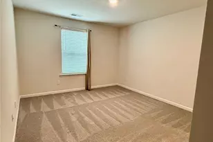 5141 Hyrule Dr, Charlotte, NC 28262 - Photo 15