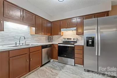 7259 Winery Lane, Charlotte, NC 28227 - Photo 13