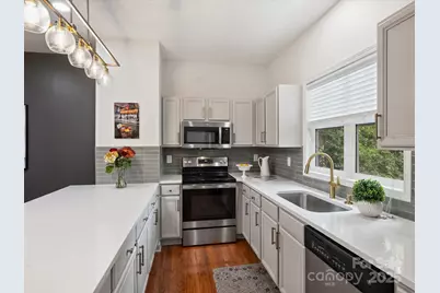 3927 Arbor Lane, Charlotte, NC 28209 - Photo 7