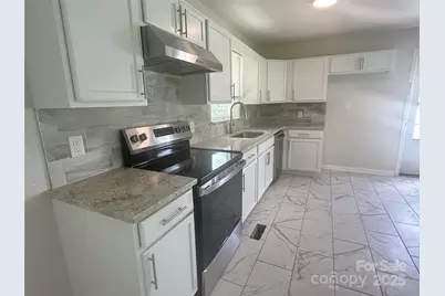 2021 Hollandale Drive, Gastonia, NC 28054 - Photo 3