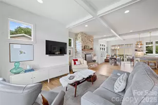 21228 Lakeview Cir, Cornelius, NC 28031 - Photo 9