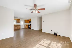 6 Deaver Park Cir, Asheville, NC 28806 - Photo 5