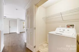 6 Deaver Park Cir, Asheville, NC 28806 - Photo 21