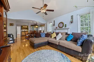 372 Kingfisher Ln, Mills River, NC 28759 - Photo 5