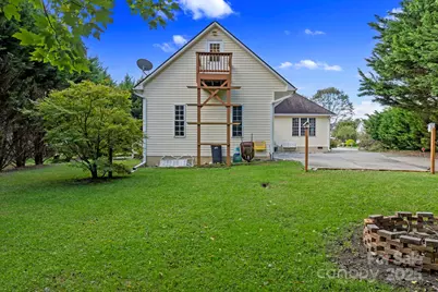 372 Kingfisher Lane, Mills River, NC 28759 - Photo 33