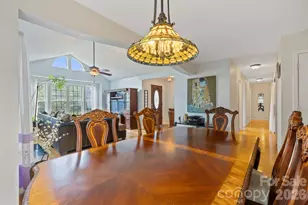 372 Kingfisher Ln, Mills River, NC 28759 - Photo 5