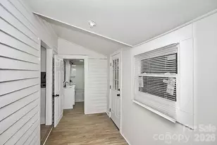 318 S Liberty St, Gastonia, NC 28052 - Photo 21