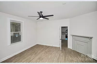 318 S Liberty Street, Gastonia, NC 28052 - Photo 5