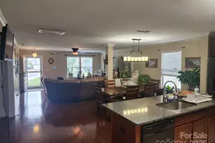 908 Sherman St, Gastonia, NC 28052 - Photo 25