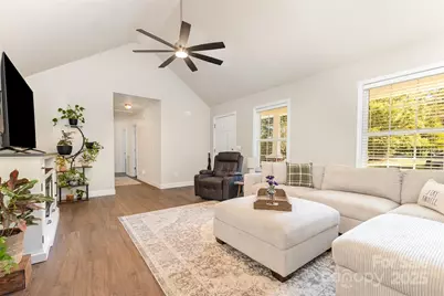 6032 Castle Pines Drive, Rock Hill, SC 29730 - Photo 9