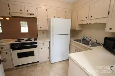 502 E Wade Street, Wadesboro, NC 28170 - Photo 11