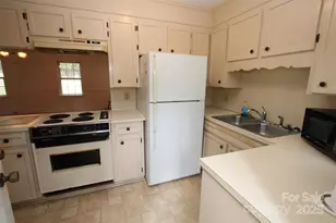 502 E Wade St, Wadesboro, NC 28170 - Photo 11