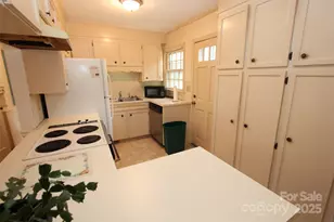 502 E Wade St, Wadesboro, NC 28170 - Photo 9