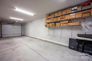 2135 Bryant Park Dr, Charlotte, NC 28208 - Photo 29