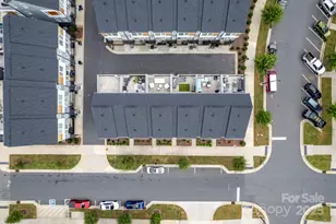 2135 Bryant Park Dr, Charlotte, NC 28208 - Photo 33