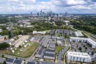 2135 Bryant Park Dr, Charlotte, NC 28208 - Photo 39